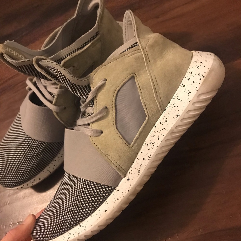 Rare adidas tennies